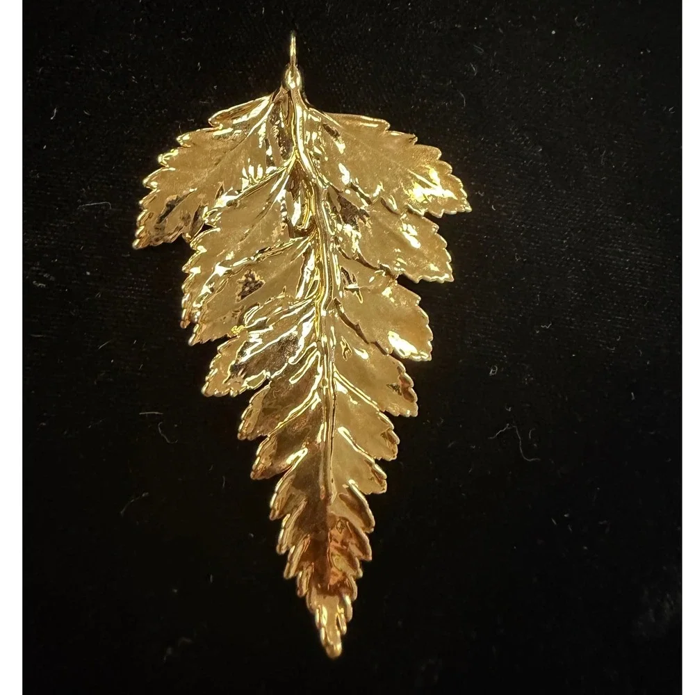 Vintage Gold Tone Fern Leaf Pendant Botanical Statement Jewelry Large 2.5 Inch
